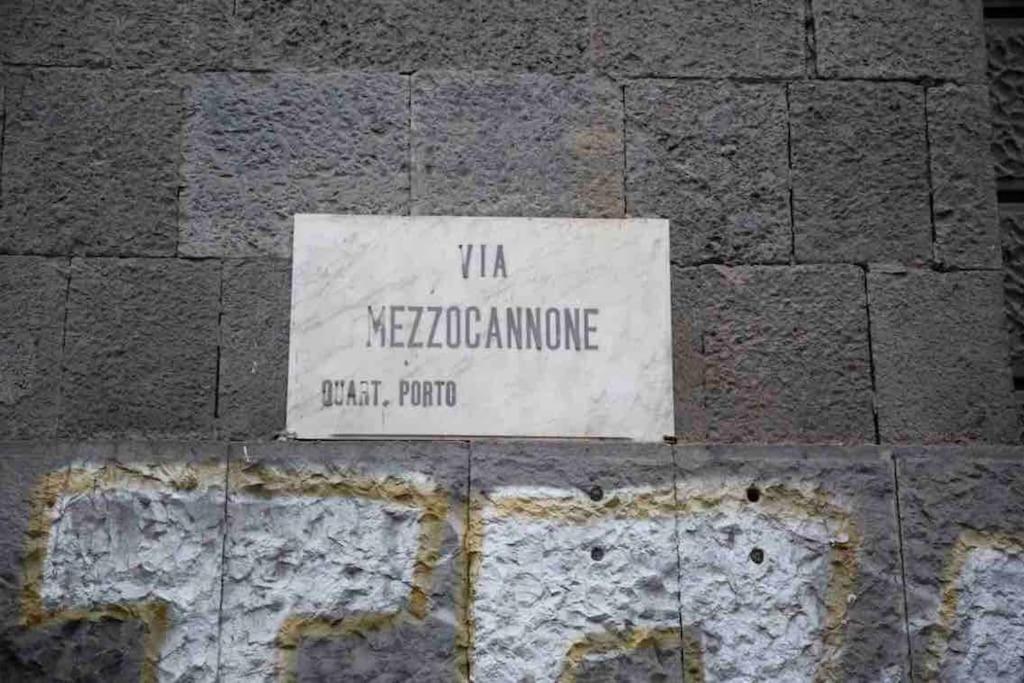 Casina In Centro Storico Appartement Napels Buitenkant foto